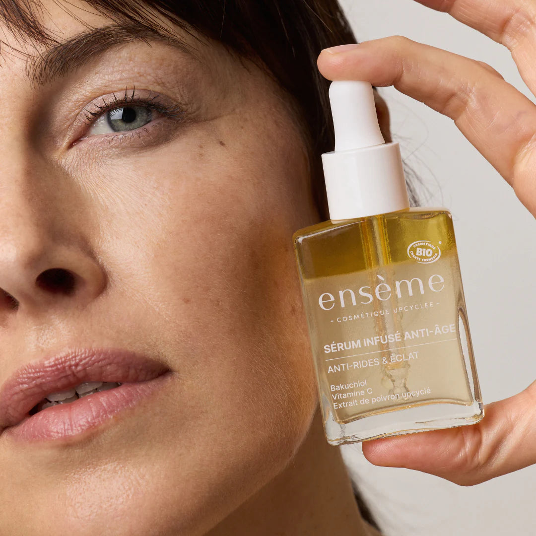 Le sérum infusé anti-âge de la marque Ensème, vendu chez Les Procrastineuses à Tours